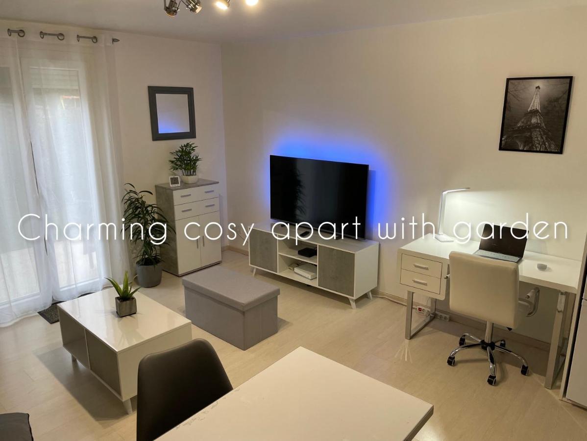 Charming Cosy Apart With Garden Free Parking Apartamento Claye-Souilly Exterior foto